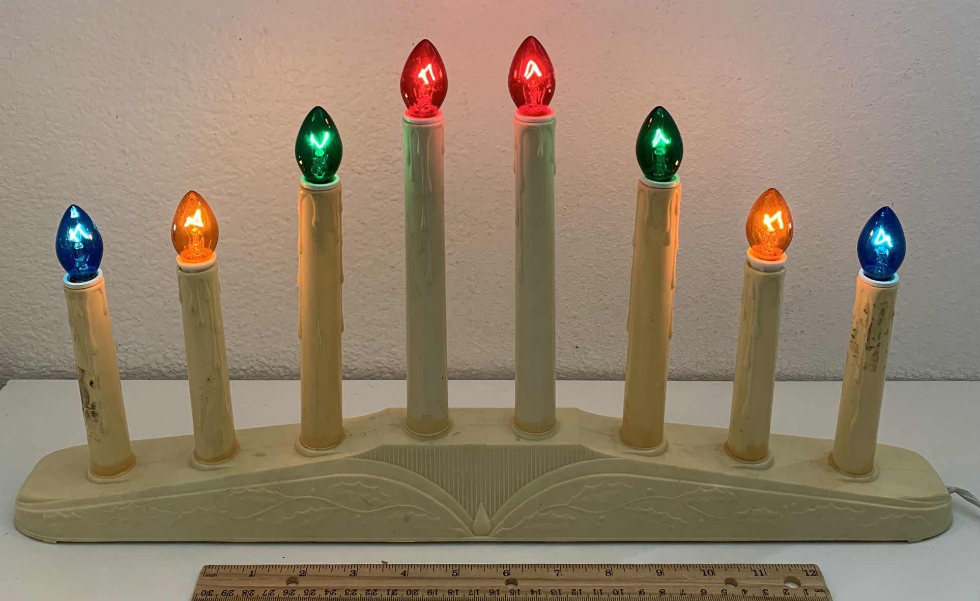 VINTAGE CHRISTMAS CANDOLIER CANDLE LIGHT