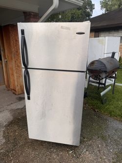 Used Medium Refrigerator