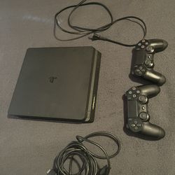 Used Black PlayStation 4 (872.8GB) Two Controllers Good Condition Comes With Everything 