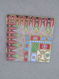 Tile decoration