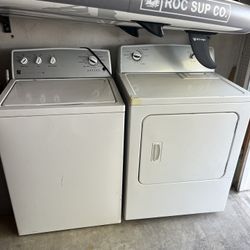 Like New - Washer & Dryer (Kenmore)