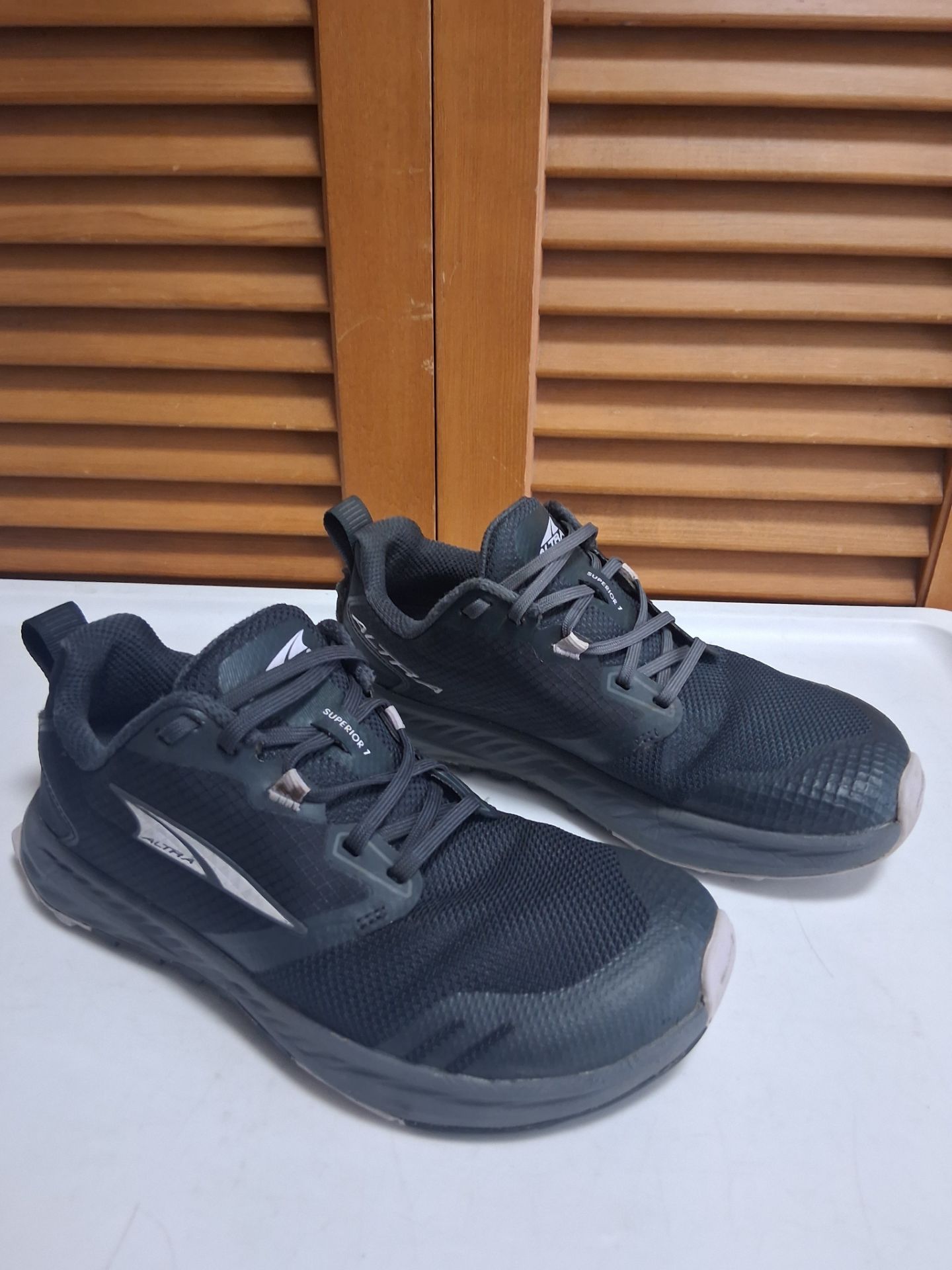 Altra Superior 7 Women's Running Shoe * Size: 5.5