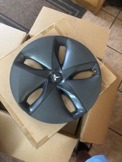 OEM Tesla Model 3 Aero wheel covers