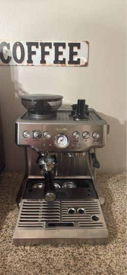Breville Barista Express Espresso Machine