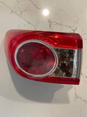 2012 TOYOTA COROLLA TAILLIGHT & WING