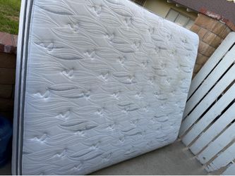Queen Mattress