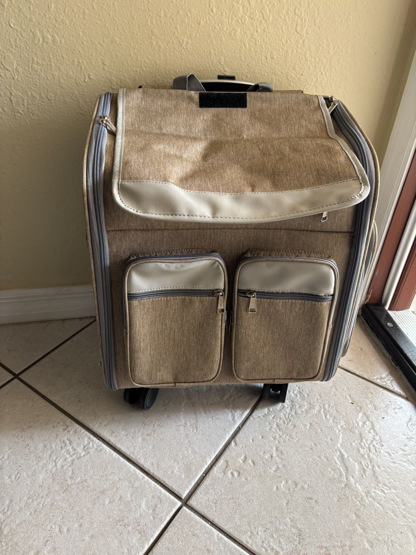 Pet Rolling Carrier Backpack with Wheels, Pet Trolley Case Rolling Carrier for Large Cats and Dogs 30 lbs on Wheels