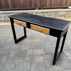 Desk / Entrance Table