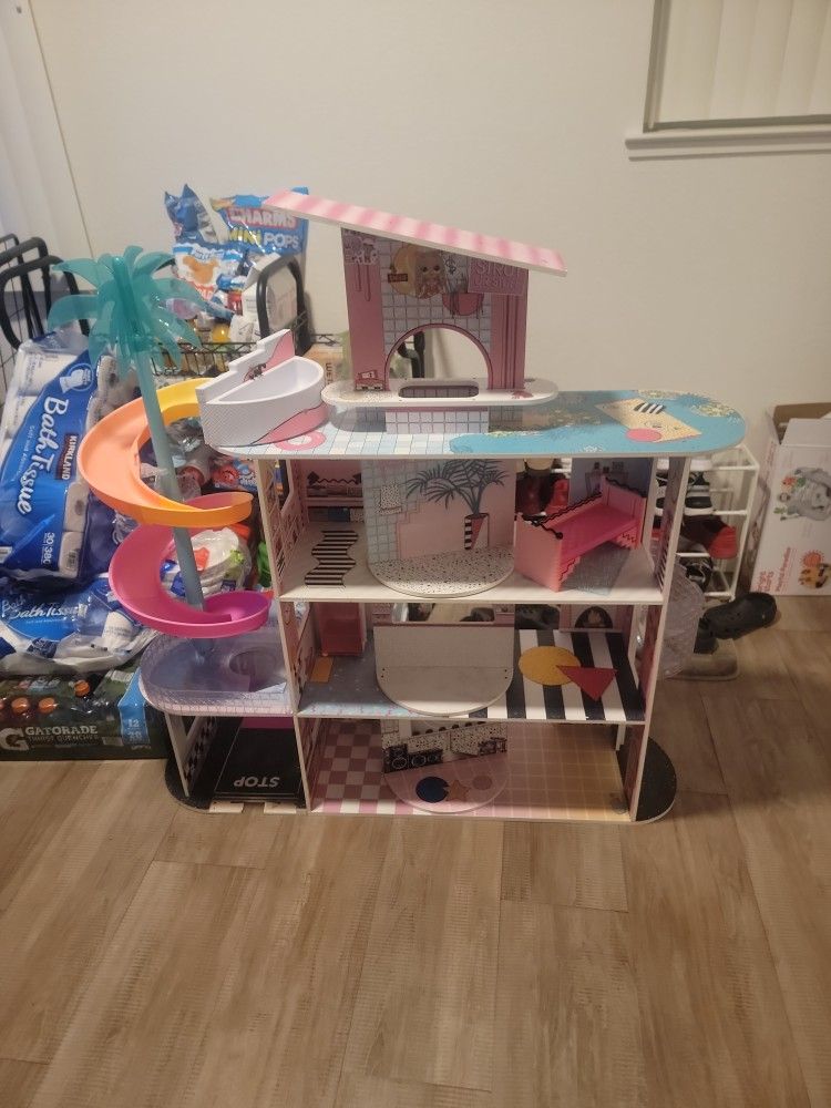 Lol Doll House