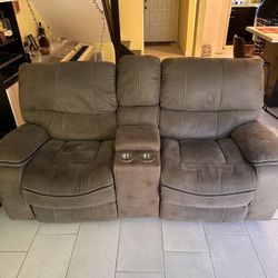 Gray Fabric Reclining Console Loveseat