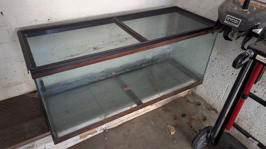 50 Gallon Terrarium (Not Water Tight)