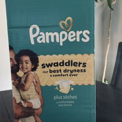 Pampers 104 Count Size 5 Diapers