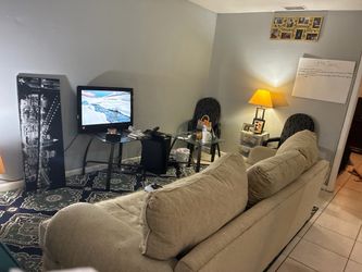 Everything in the pictures are for sell