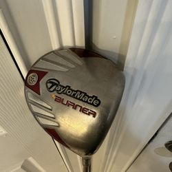 TaylorMade  Burner 460 driver.  10.5 Nice 