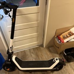 Nui Electric Scooter