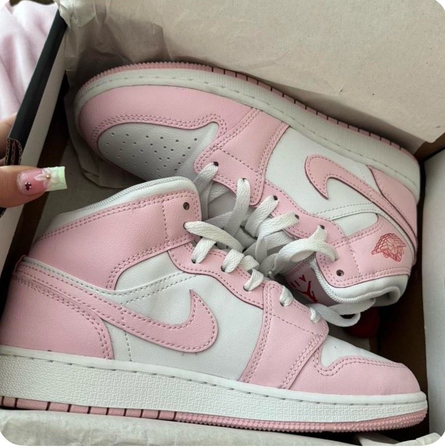 Air Jordan 1 Mid Sz 4y pink/white/red