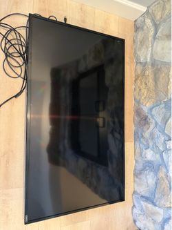 48” Vizio Flatscreen TV