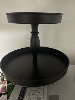 2 tier metal tray