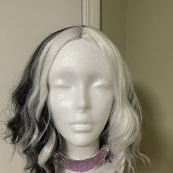 Short Wig 