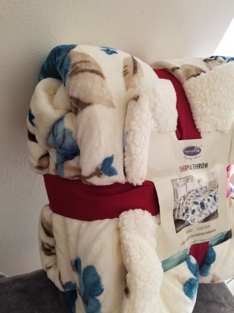 Queen size Sherpa Blankets