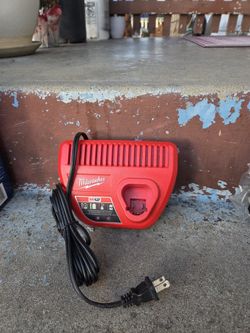 12V Charger