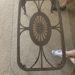 Coffee Table, 2 Side Table, 2 Lamps 