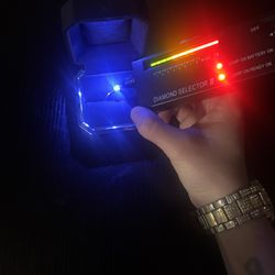 VVS1 Moissanite Engagement Ring 