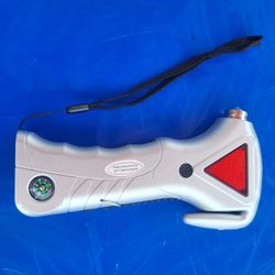 Car Emergency Tool 7-in-1 tool