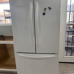 Refrigerator $500 