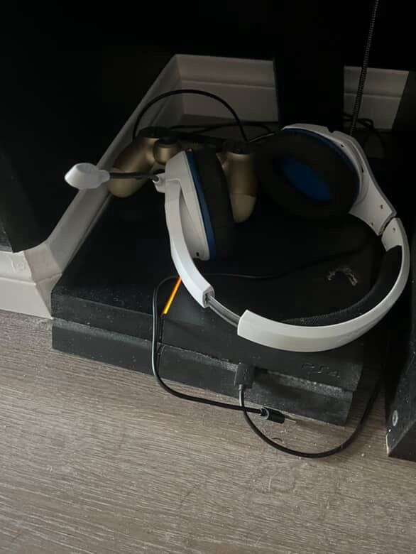 PS4