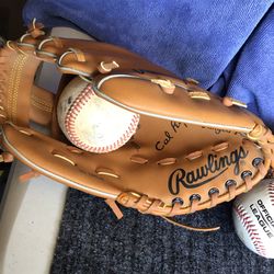 Rawlings kids baseball glove size 10”