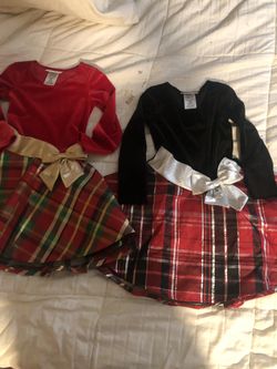 Lil Girls Christmas Dresses $8 Each. Size 4 .
