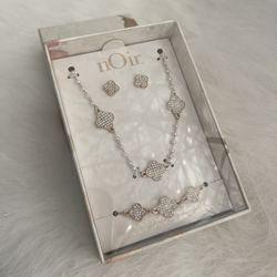 nOir brand Costume Jewelry Set, Necklace, Bracelet and Earrings 