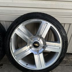 24” Chevy Wheels & Tires 