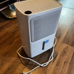 VEAGASO 2500 Sq. ft Dehumidifier 