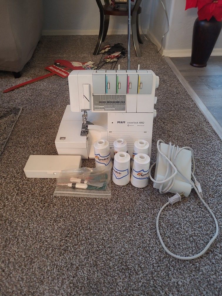 PFAFF COVERLOCK 4862 SERGER for Sale in Mesa, AZ OfferUp