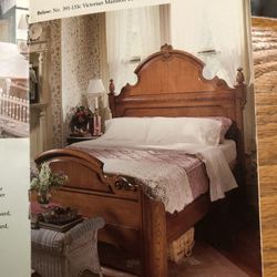 Queen Size BED Victorian Sampler By Lexington