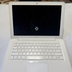 Apple MacBook 13" 2009 Laptop OS Zorin Lite