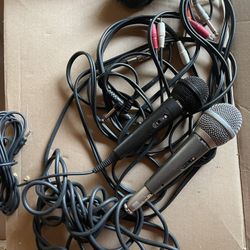 2 Microphones & Mike-mixer