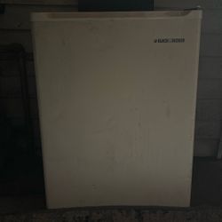 Mini Fridge And Freezer 