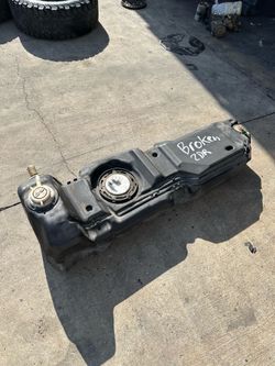 Jeep Wrangler 2 Door JK Broken Nozzle OEM 2007 through 2018
