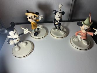Lenox Mickey collectible set of 4
