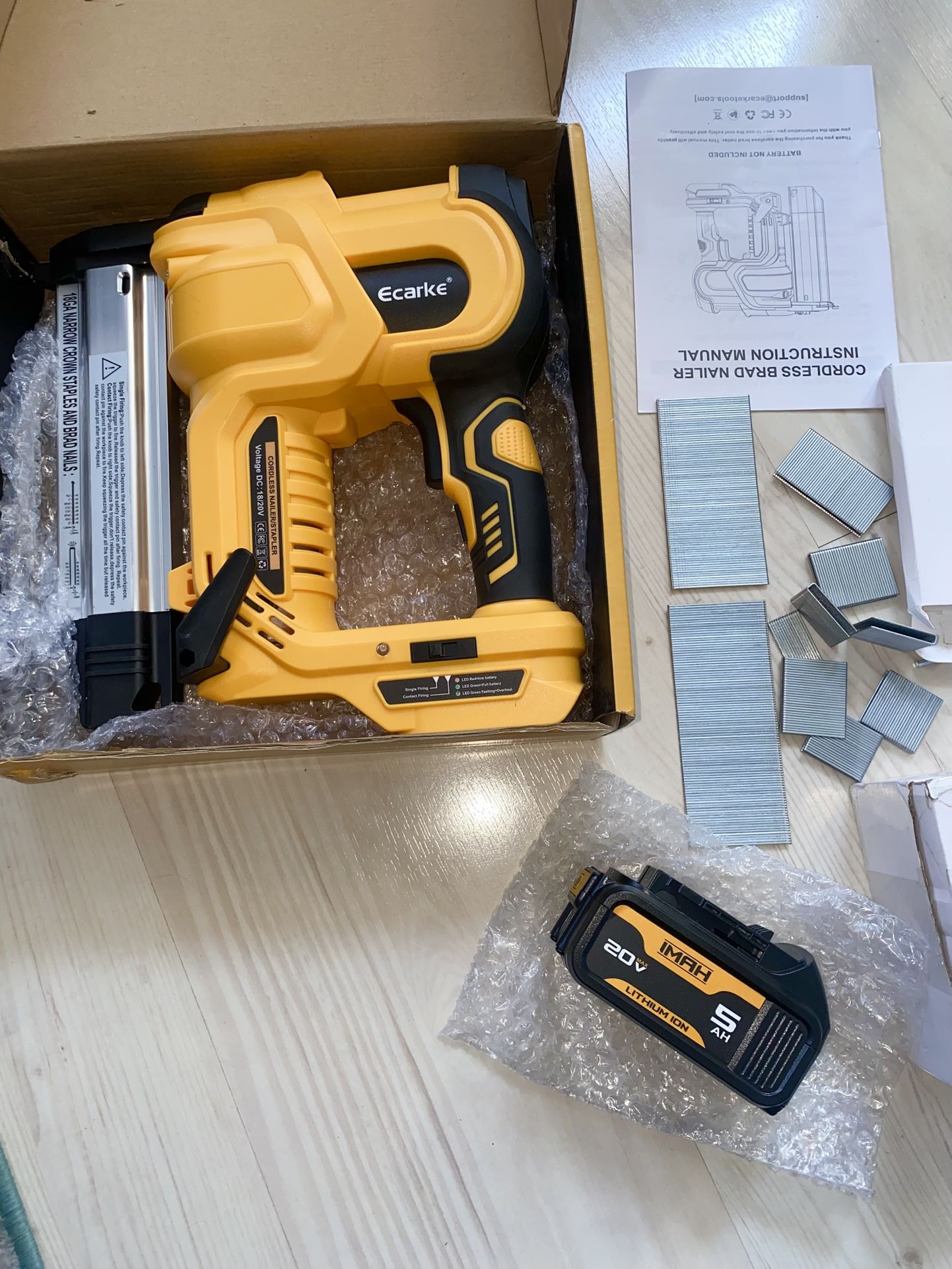 Ecarke Cordless 2-Inch Brad Nailer 18GA Staple Gun Compatible with DeWalt 20V Battery – Includes FREE Battery