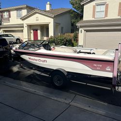 1989 MasterCraft ProStar 190