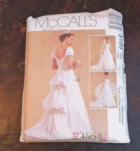 McCall's Sewing Pattern 3103, Misses' Wedding Dress, Bridal Dress, Bridal Elegance, Size 18-20-22, UNCUT (factory folded), Year 2001