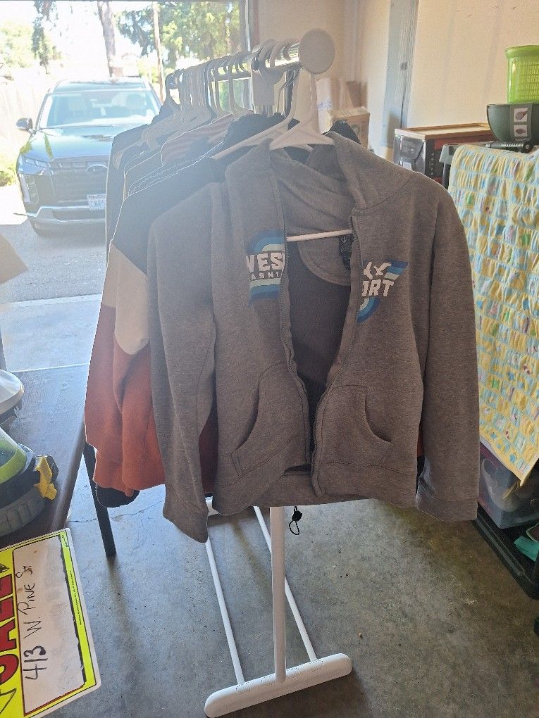 Kids Clothes. Cents To Buy