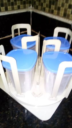 lazyboy with canisters