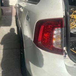 2011-2014 Ford Edge Tail Lights 
