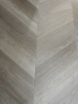 Chevron Pattern Flooring 