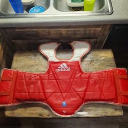 Adidas Taewondo MMA Chest Guard 🥋Kids(Size S